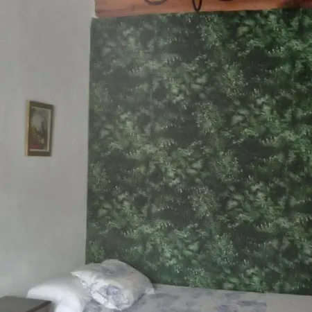 Camino Y Leyenda Hotel *